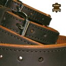 Detailaufnahme der Nähte und Schnalle