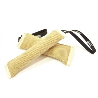 Zwei Beißwürste / Bringsel aus Jute