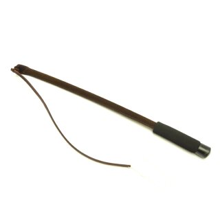 Lederummantelte Peitsche mit Peitschenschlag aus Leder und Knallschnürchen