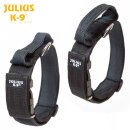 Zwei Julius K9 Halsbänder mit Gurtgriff und...